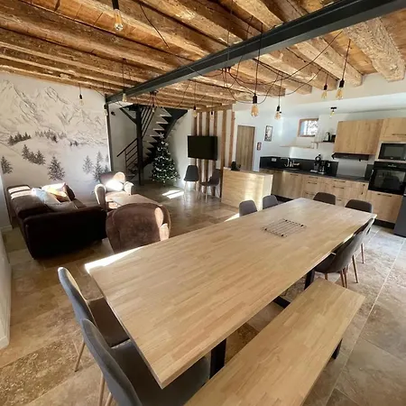 Prázdninový dům Maison Spacieuse A Avec Jardin Et Barbecue Guchen